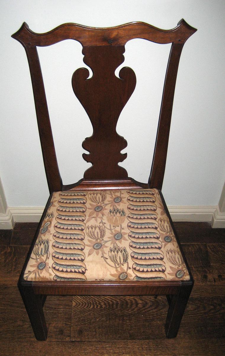 1959.1122.002 side chair with 1969.5508.002 slip seat view 2