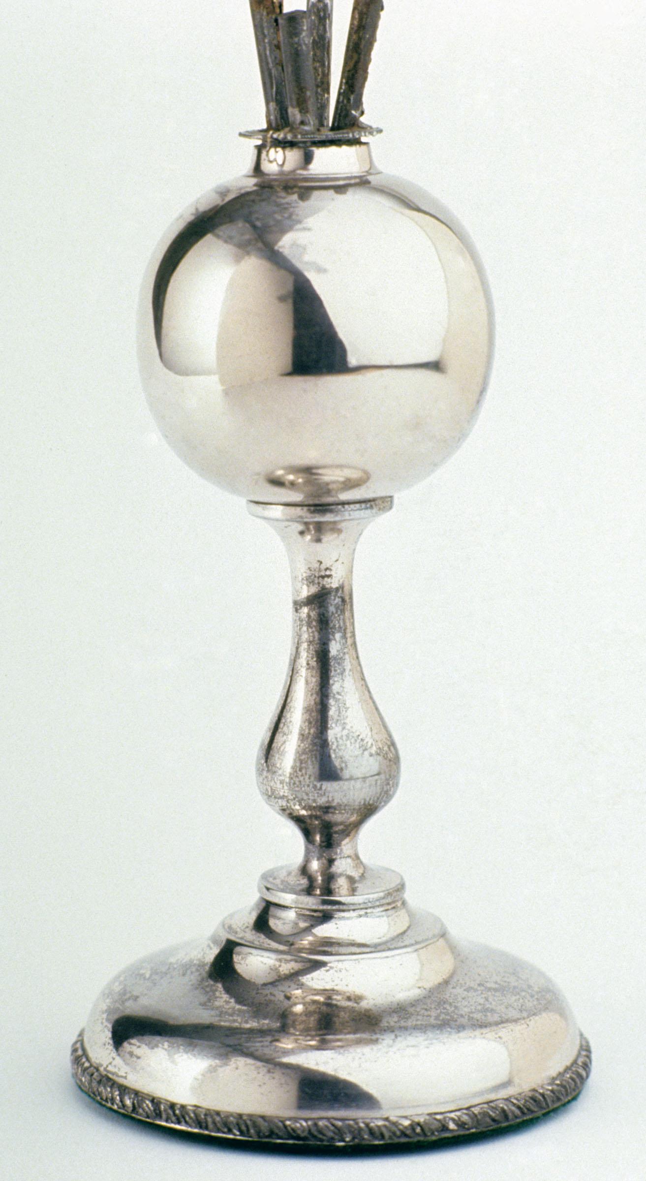 1959.1128 Lamp, Oil Lamp, view 2