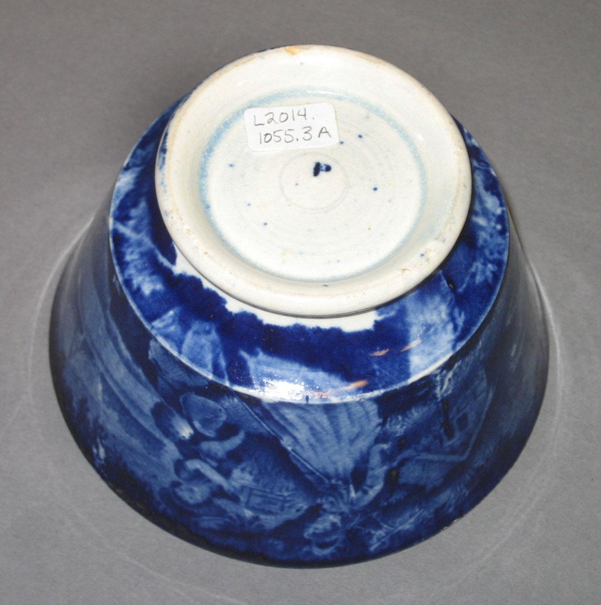2014.0042.003 A Teabowl bottom