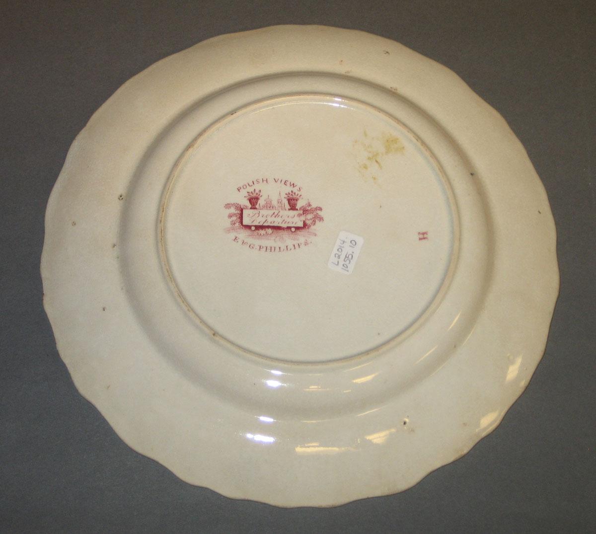 2014.0042.010 Plate bottom and mark