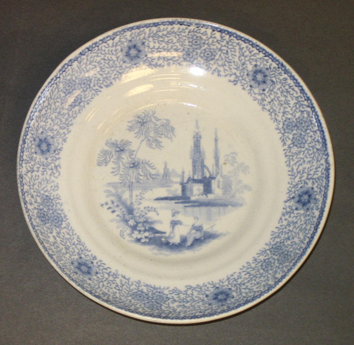 2014.0042.017 B Saucer