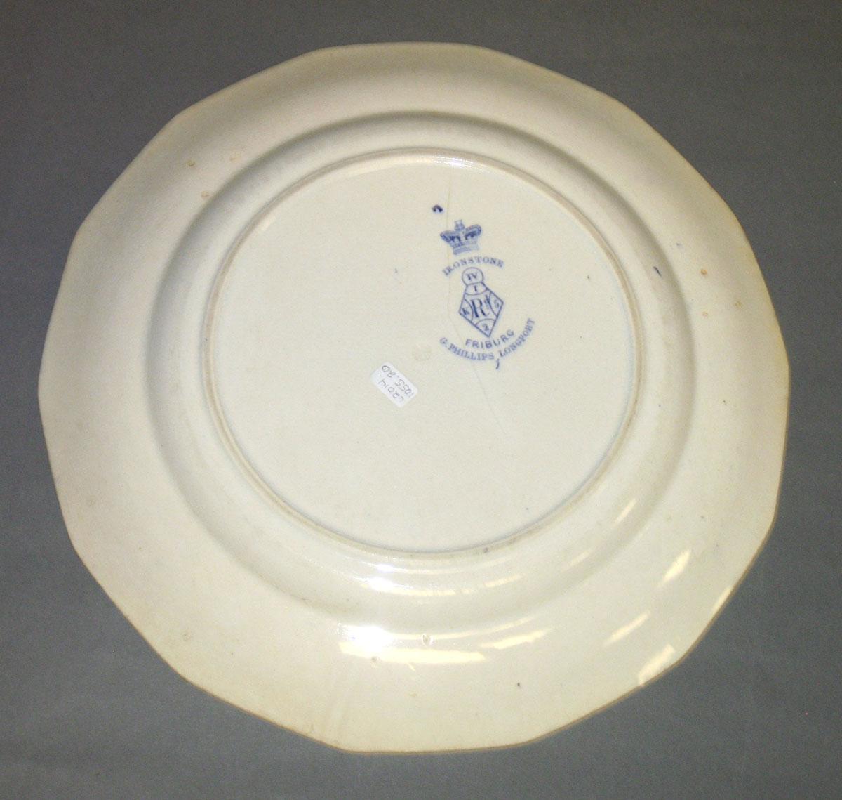 2014.0042.020 Plate bottom and mark