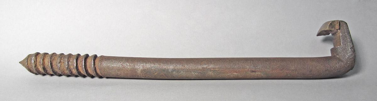 1986.0050.712, Shaping stake, side 1