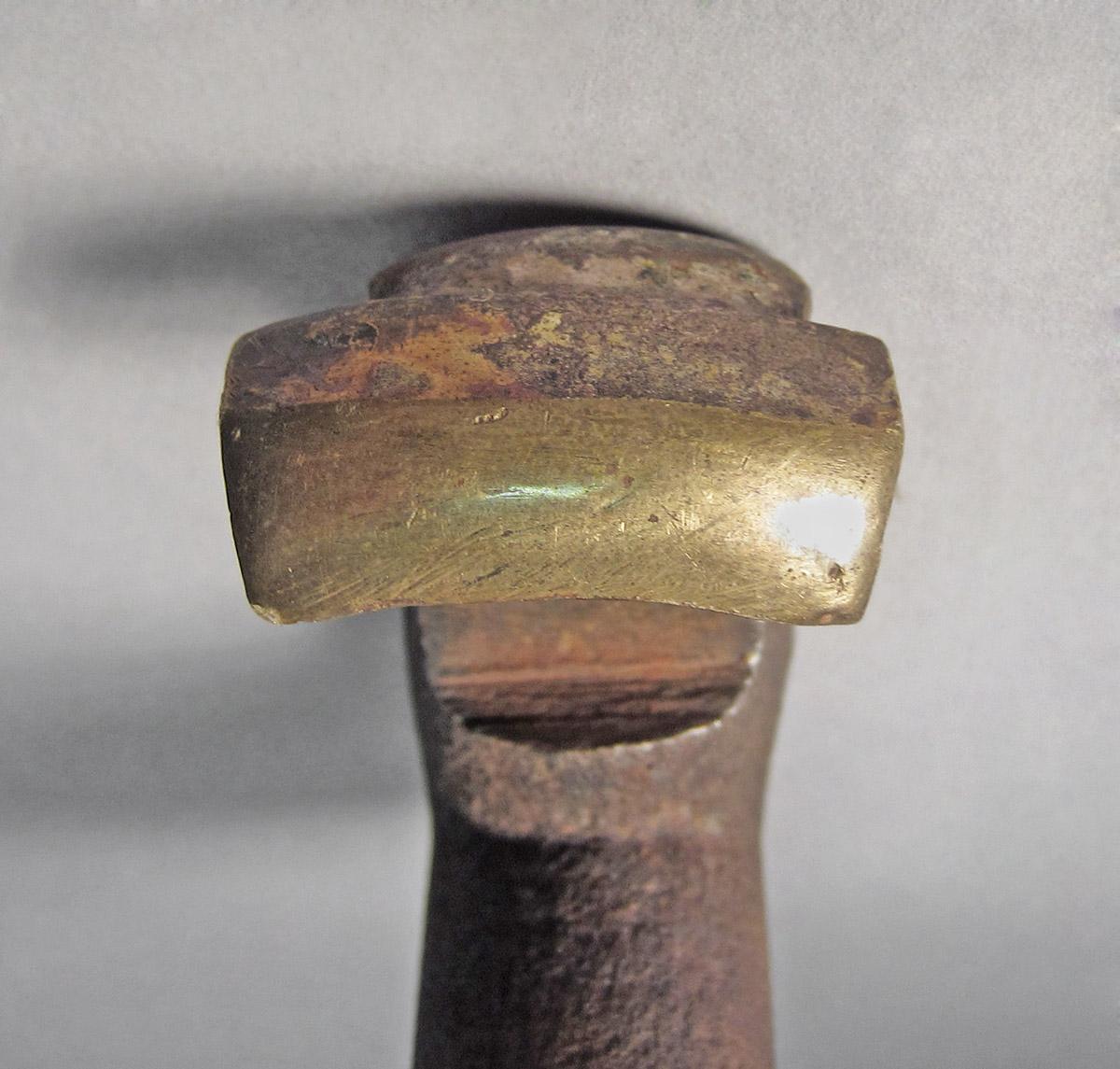 1986.0050.712, Shaping stake, head detail