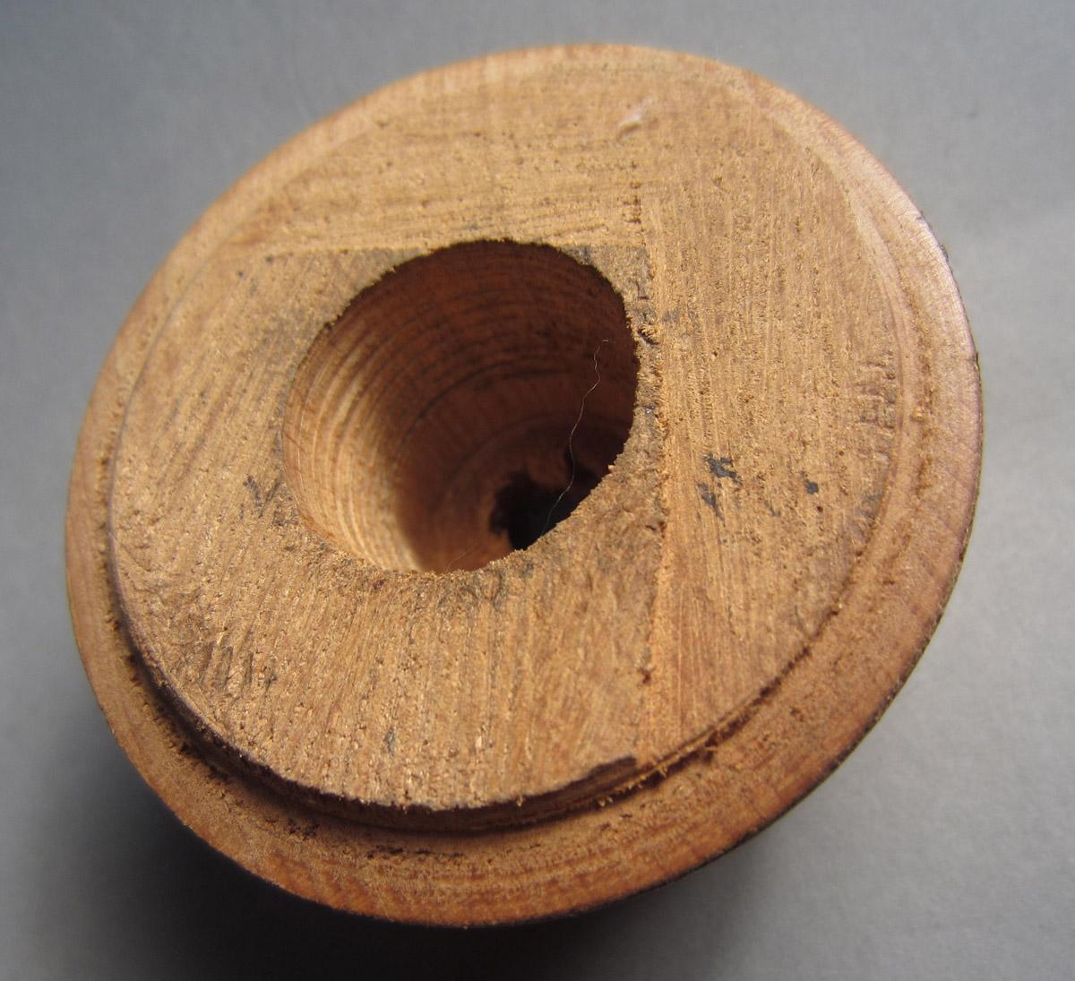 1986.0050.717 Chuck, Underside