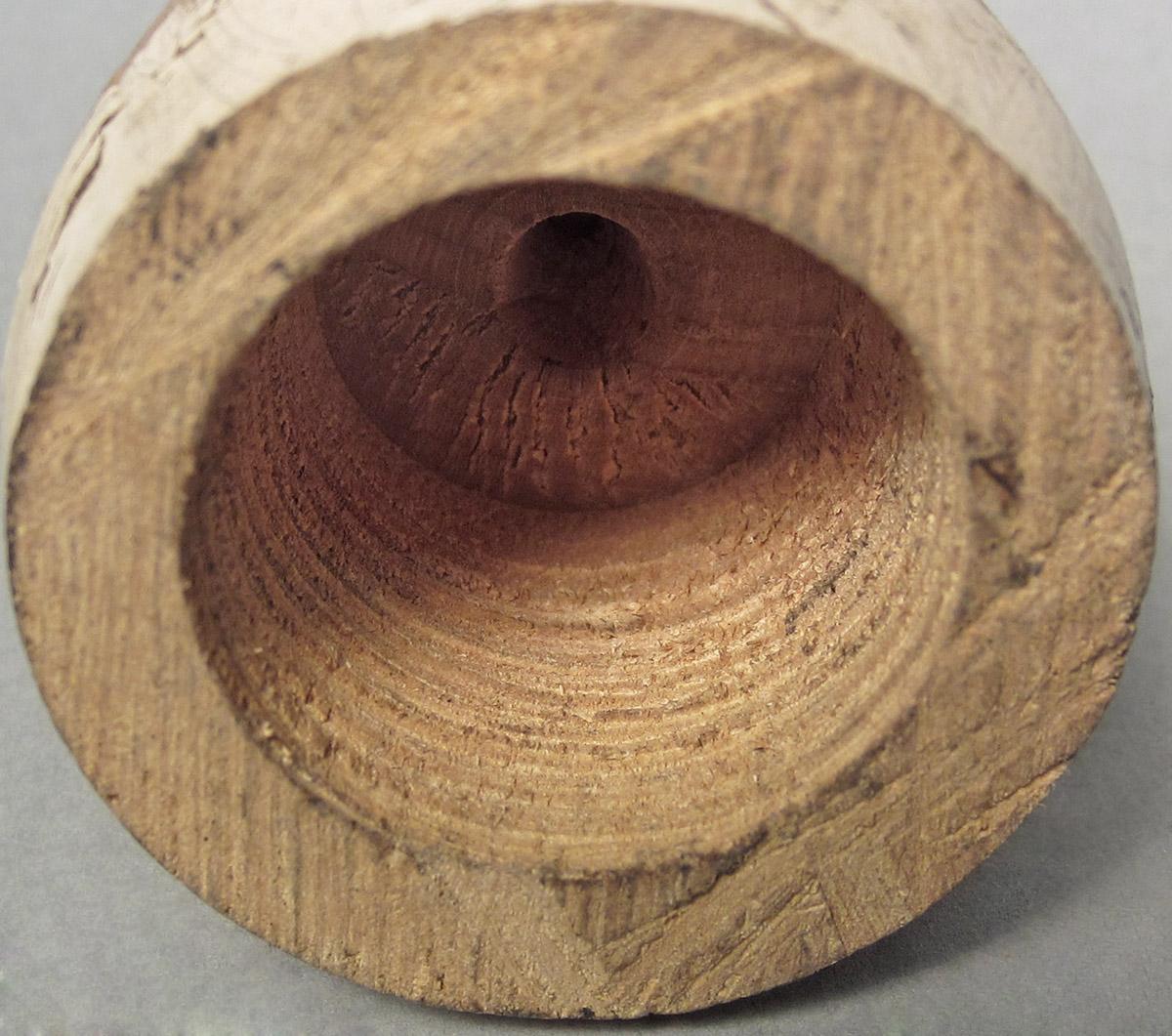 1986.0050.719, Chuck, hole