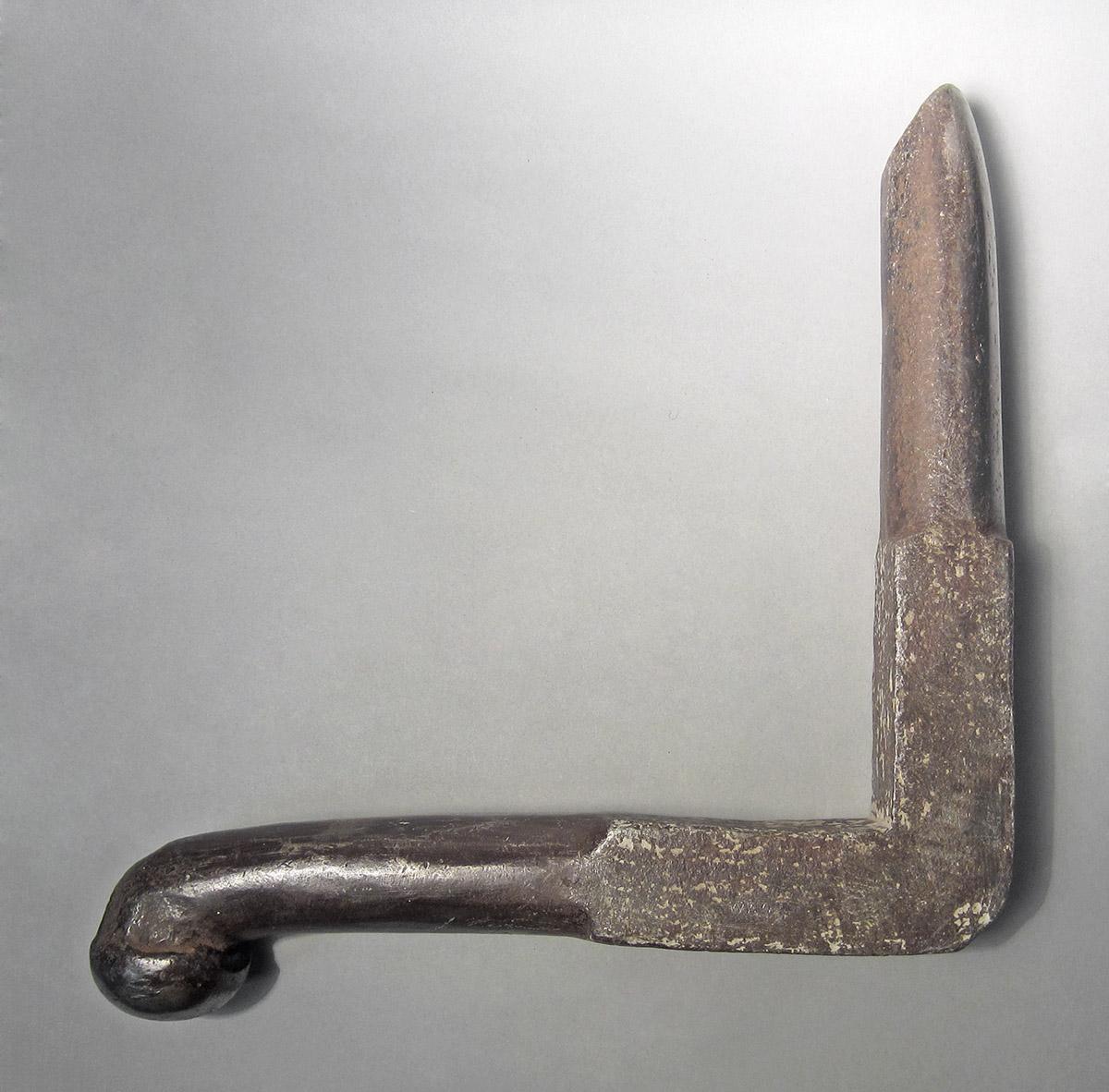 1986.0050.750, Snarling iron, side 2