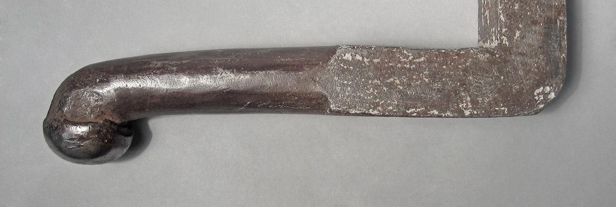 1986.0050.750, Snarling iron, end 1