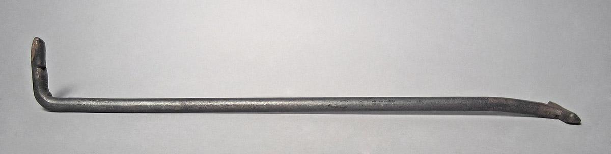 1986.0050.757, Shaping tool, side 1