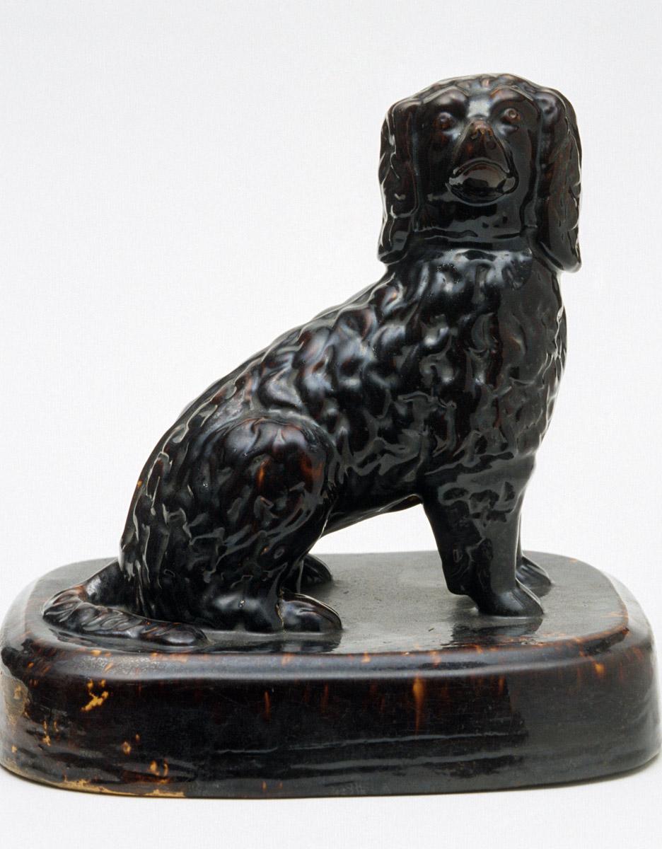 1959.1152 Figure of dog