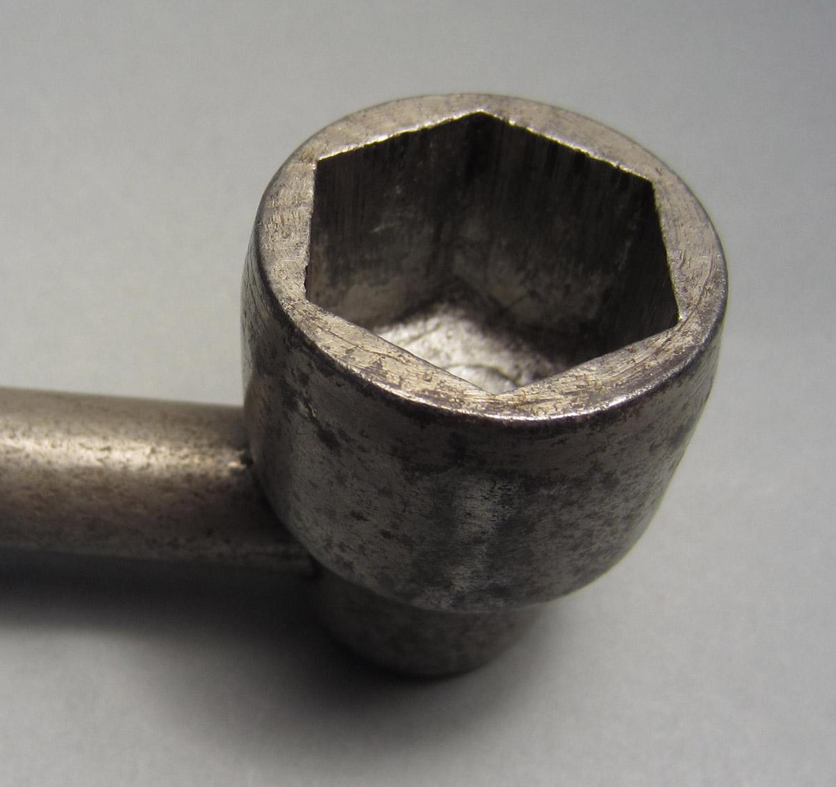 1986.0050.766 Wrench, Detail 1