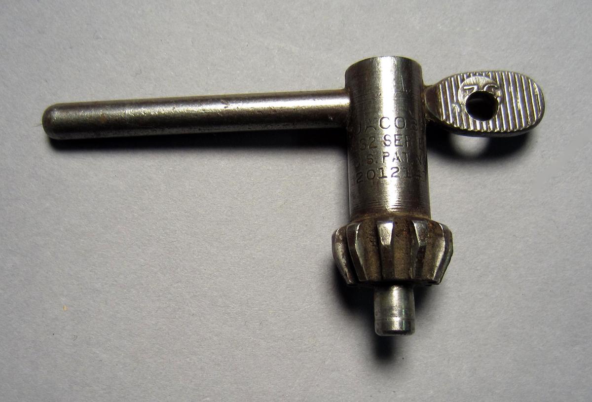 1986.0050.777.005 Drill chuck key, View 1
