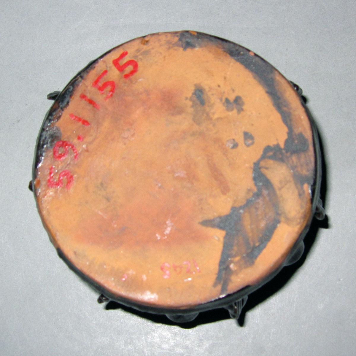 1959.1155 Earthenware inkstand underside
