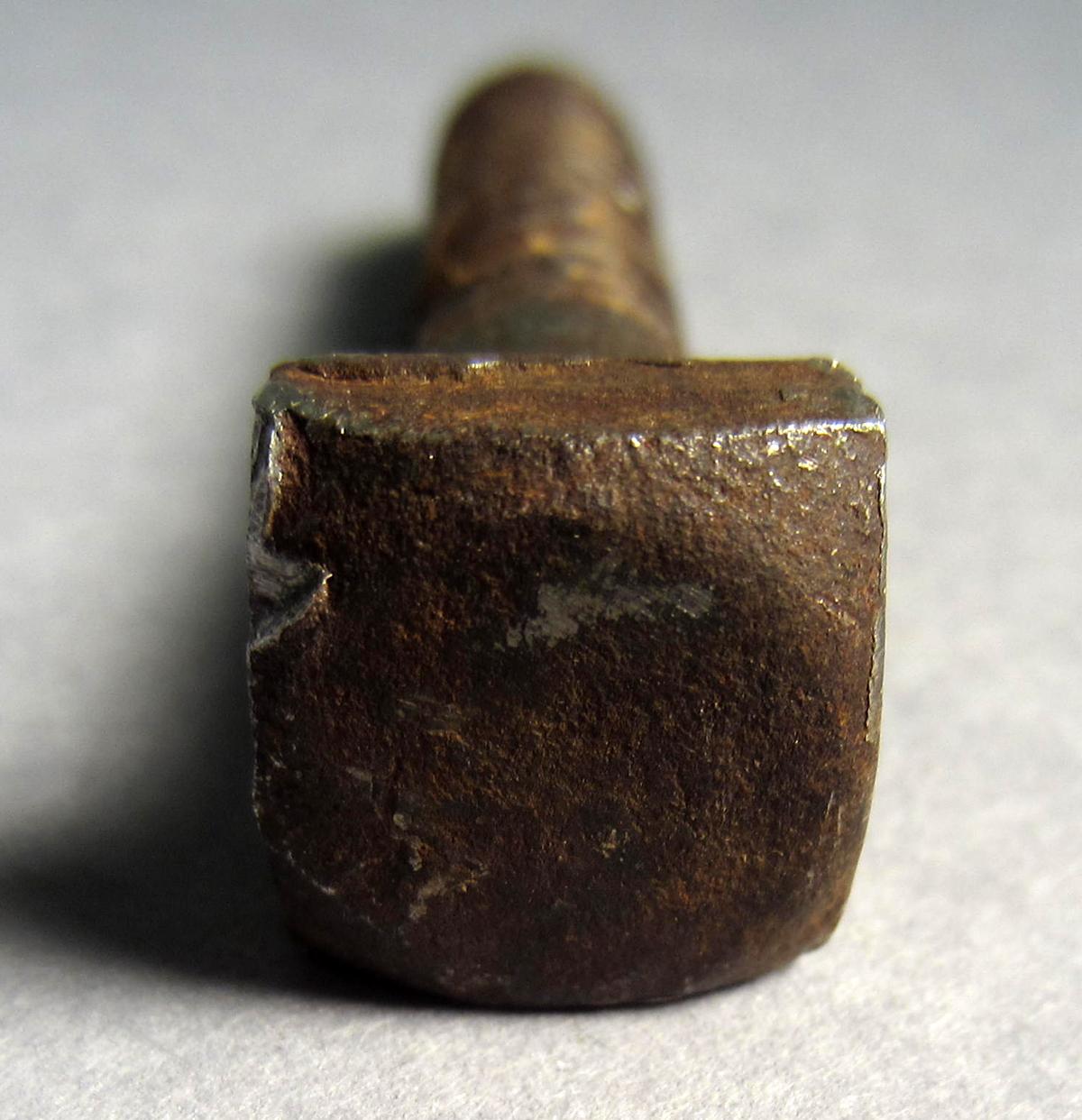1986.0050.778.001 Screw, Head