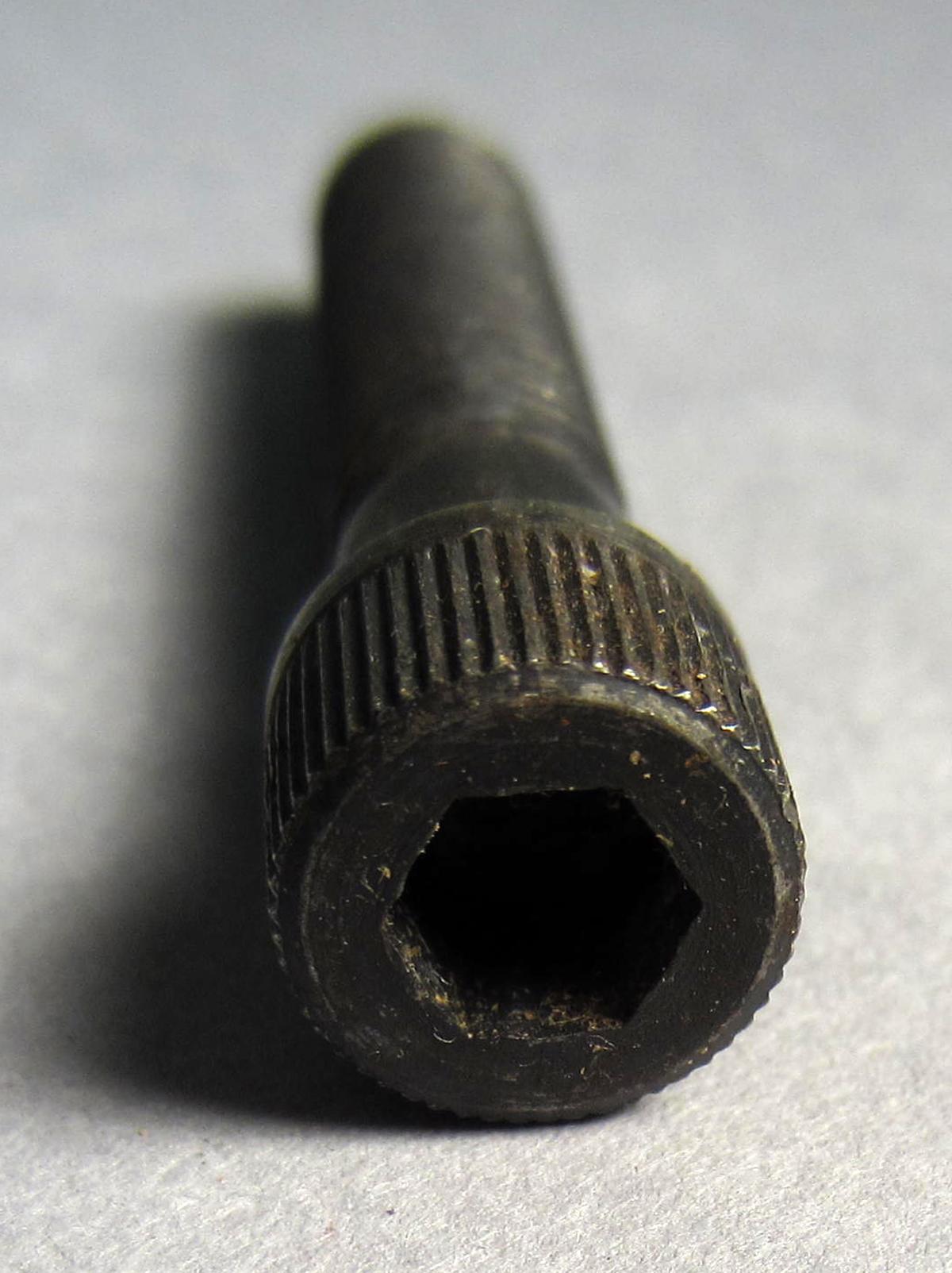 1986.0050.778.004 Screw, Head
