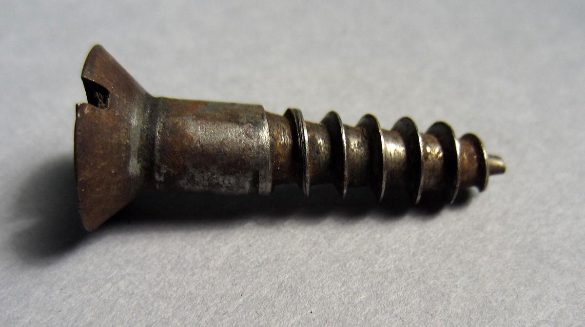 1986.0050.778.007 Screw, View 1