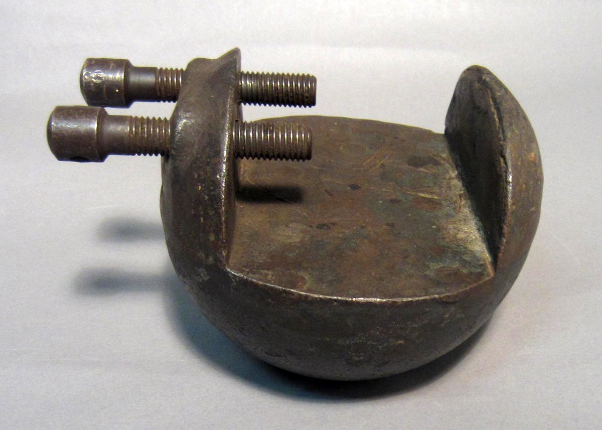 1986.0050.795 Engraving ball, View 1
