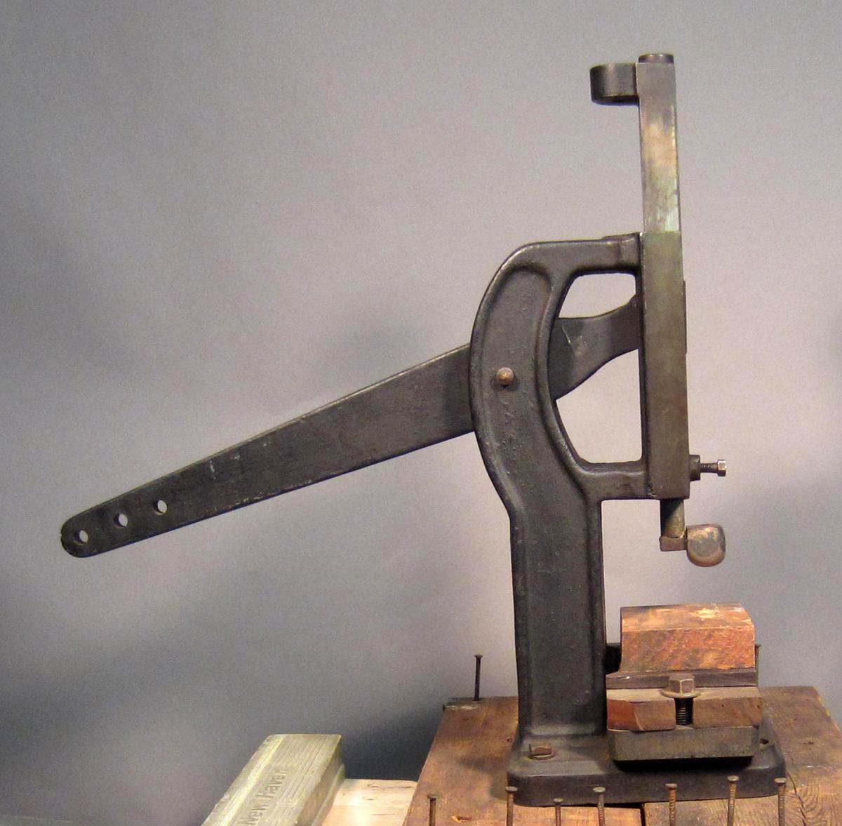 1986.0050.803 A Press, Full