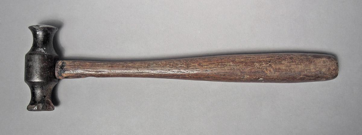 1986.0050.804.002, Hammer, side 2