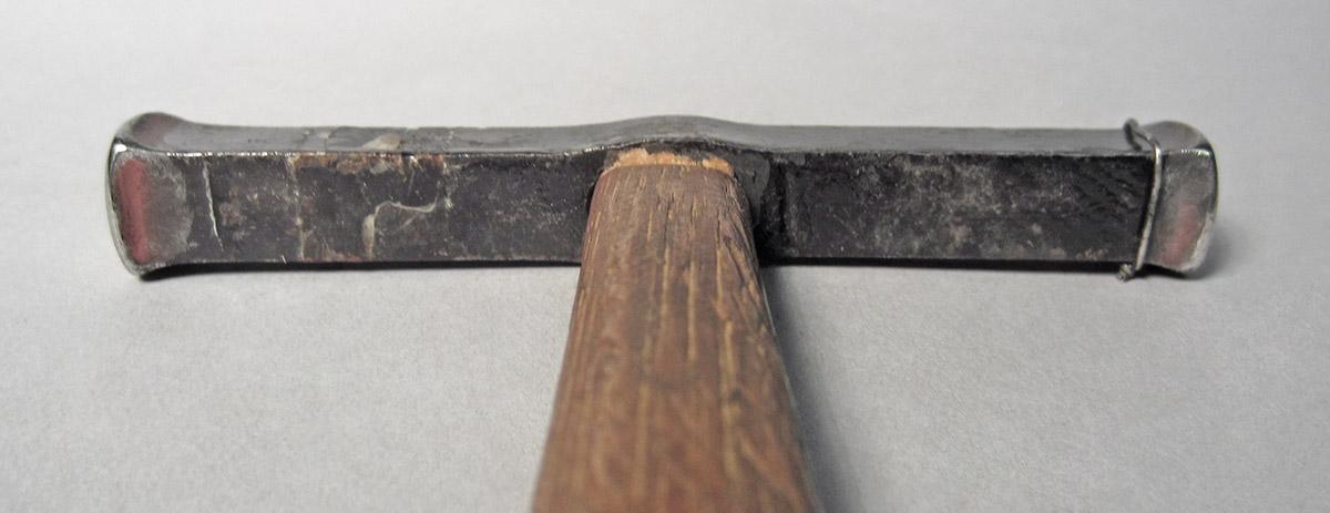 1986.0050.804.006, Hammer, head bottom