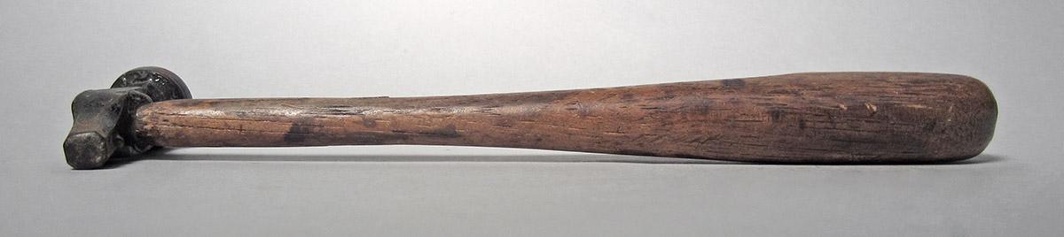 1986.0050.804.007, Hammer, side 4