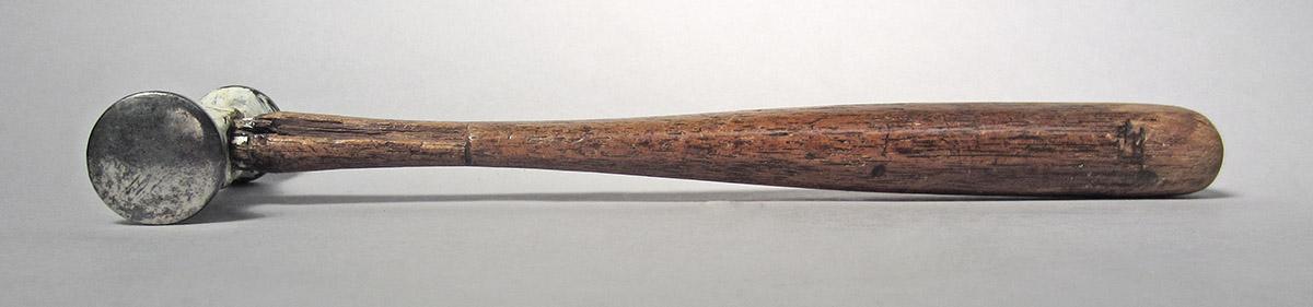 1986.0050.804.009, Hammer, side 3
