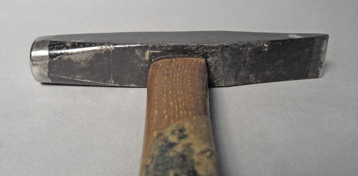 1986.0050.804.011, Hammer, head bottom