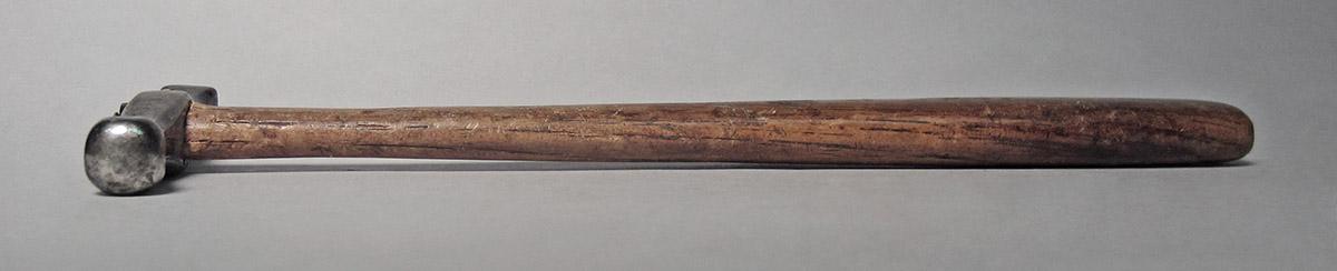 1986.0050.804.012, Hammer, side 3