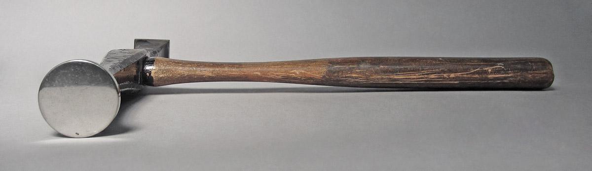 1986.0050.804.014, Hammer, side 3