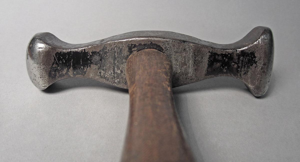 1986.0050.804.019, Hammer, head bottom