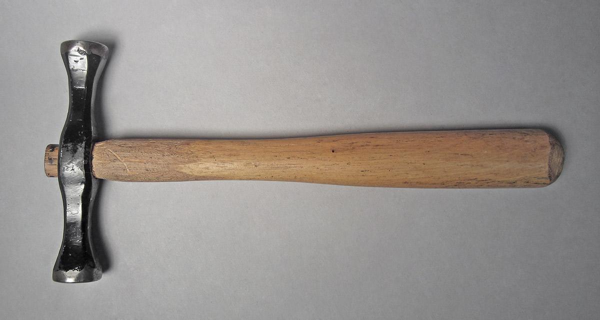 1986.0050.804.022, Hammer, side 2