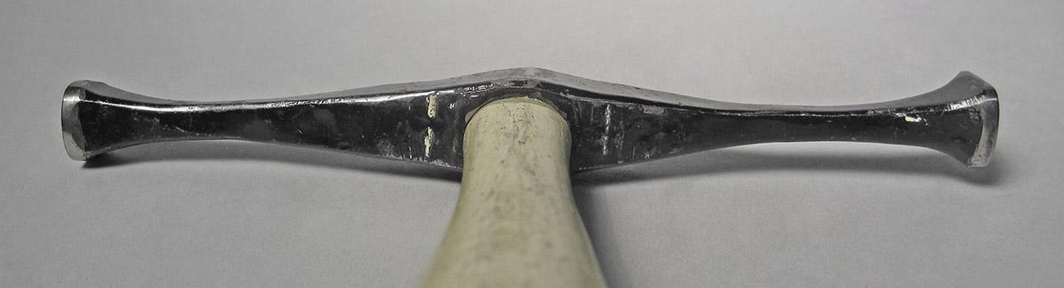 1986.0050.804.023, Hammer, head bottom