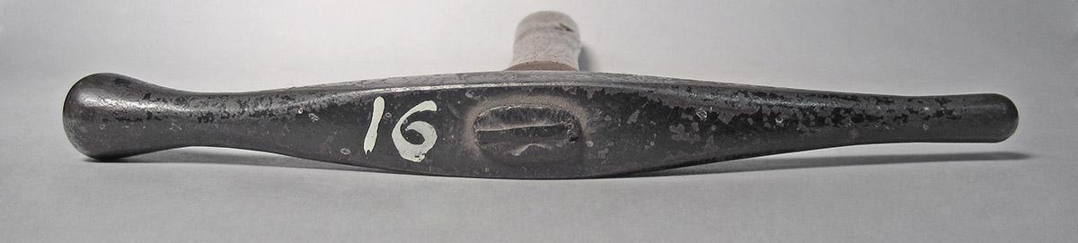 1986.0050.804.025, Hammer, head top