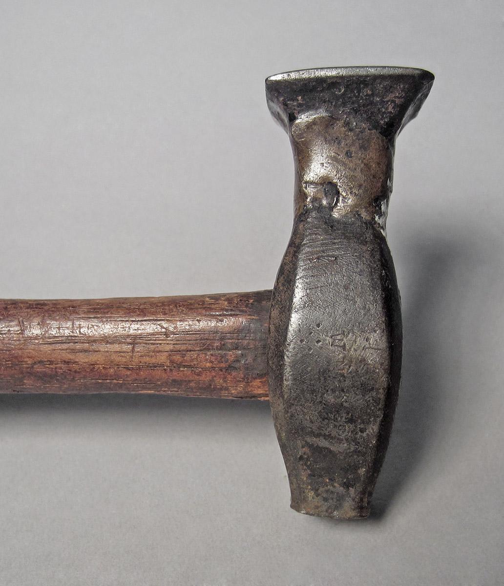 1986.0050.804.027, Hammer, head side 1