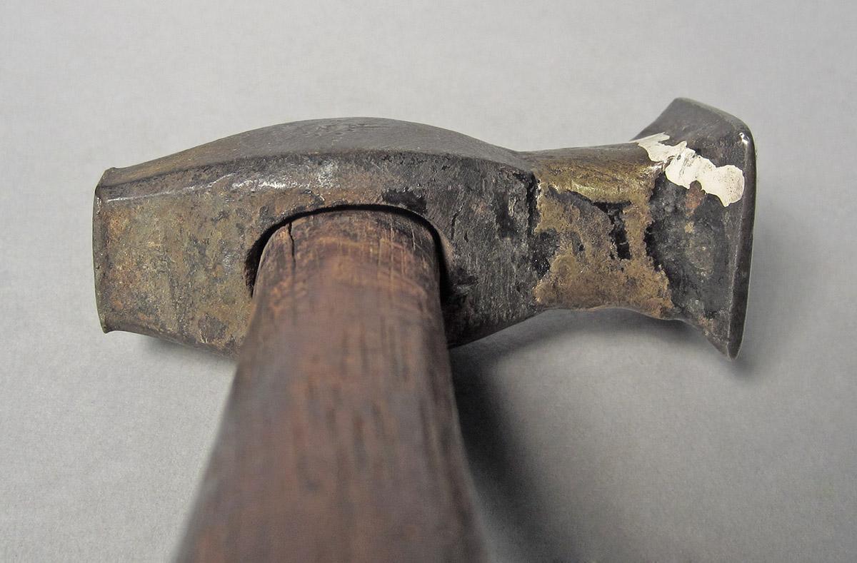 1986.0050.804.027, Hammer, head bottom