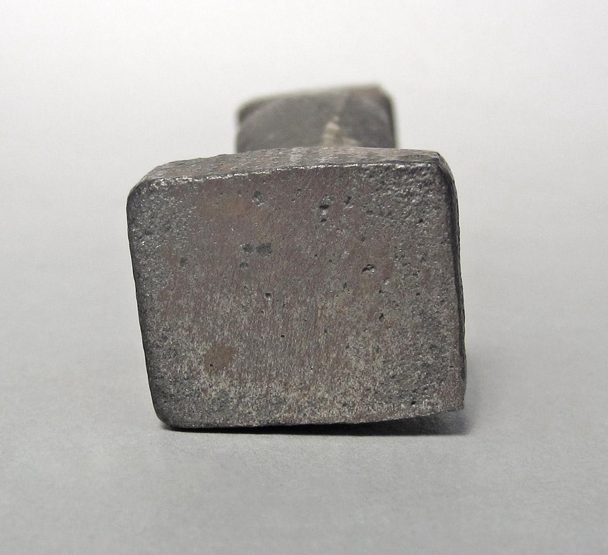 1986.0050.804.030, Hammer, side 5