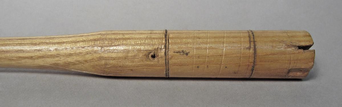 1986.0050.804.035, Handle, end 1