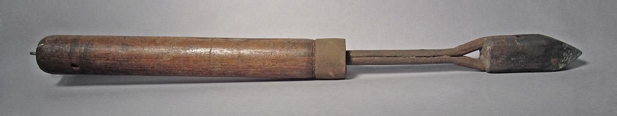 1986.0050.807, Soldering iron, overall