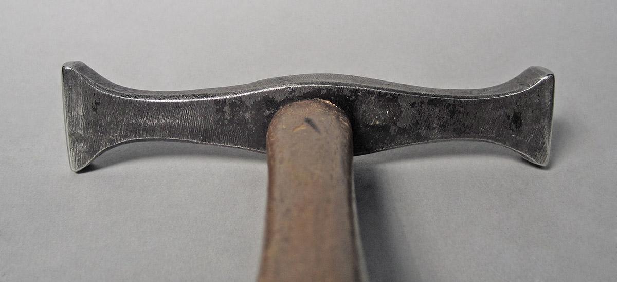 1986.0050.813.001.008, Hammer, head bottom