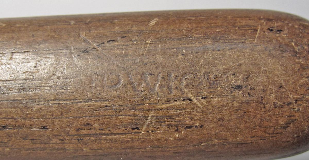 1986.0050.813.001.008, Hammer, head mark