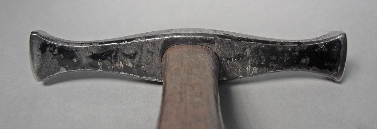 1986.0050.813.001.021, Hammer, head bottom