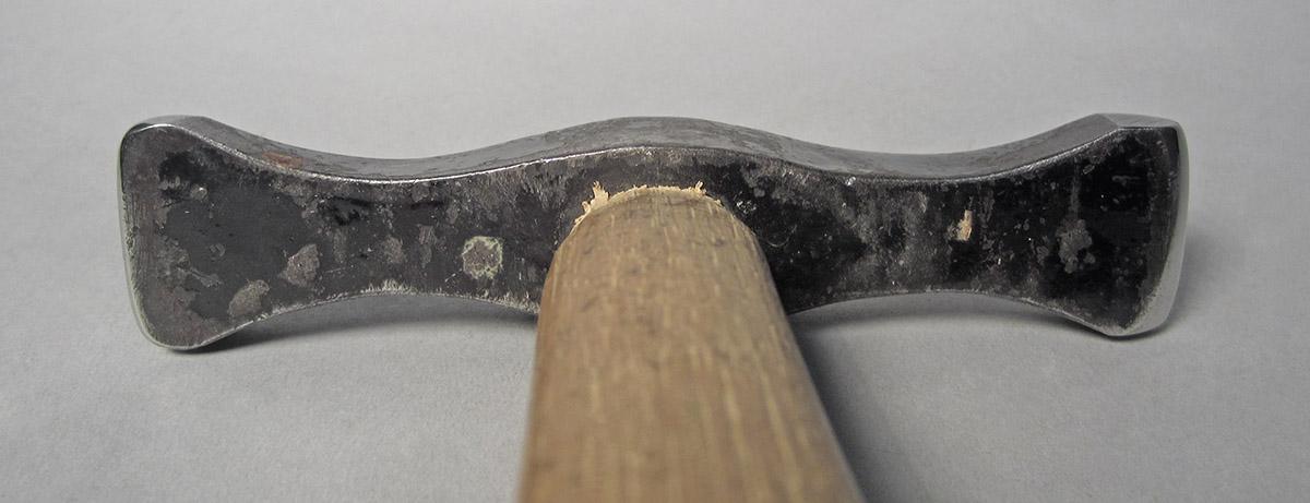 1986.0050.813.001.025, Hammer, head bottom