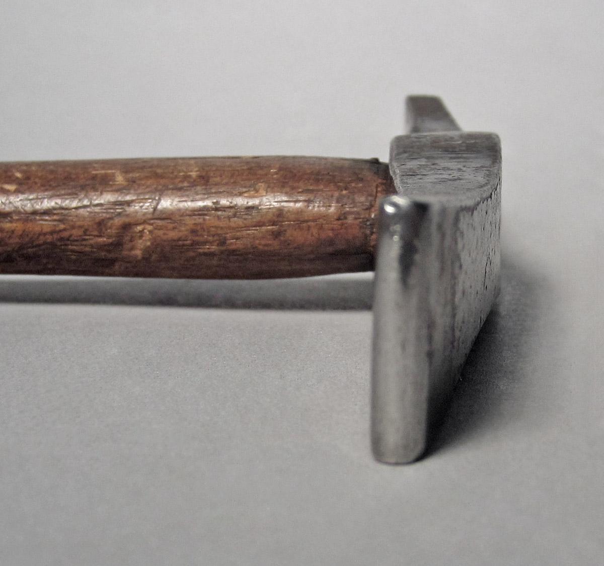 1986.0050.813.001.028, Hammer, head side 1