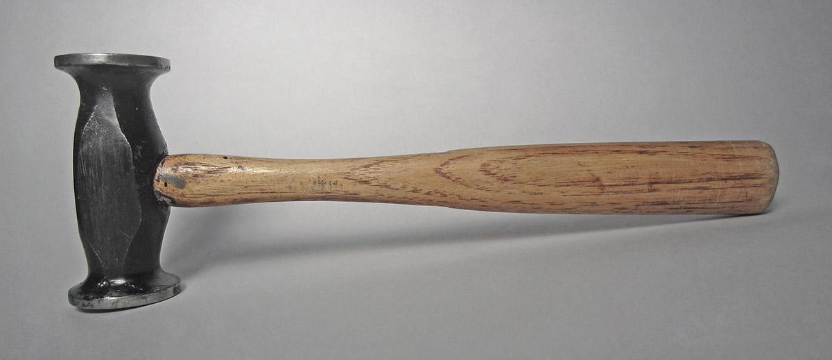 1986.0050.813.001.035 , Hammer, side 2