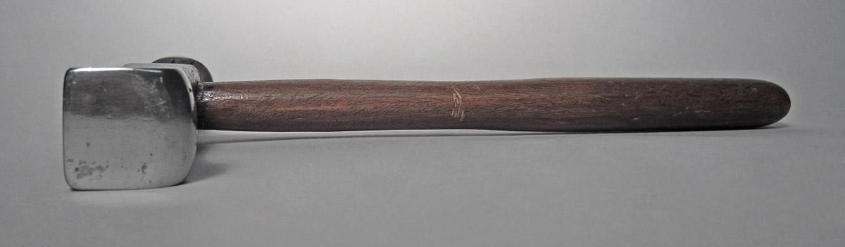 1986.0050.813.001.036 , Hammer, side 3