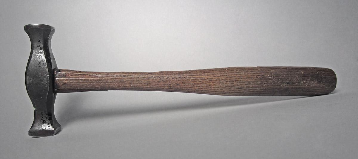 1986.0050.813.001.038 , Hammer, side 2