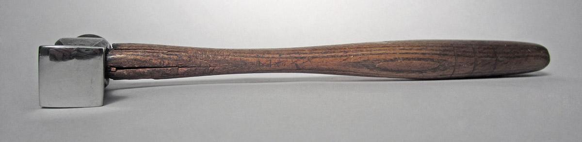 1986.0050.813.001.038 , Hammer, side 4