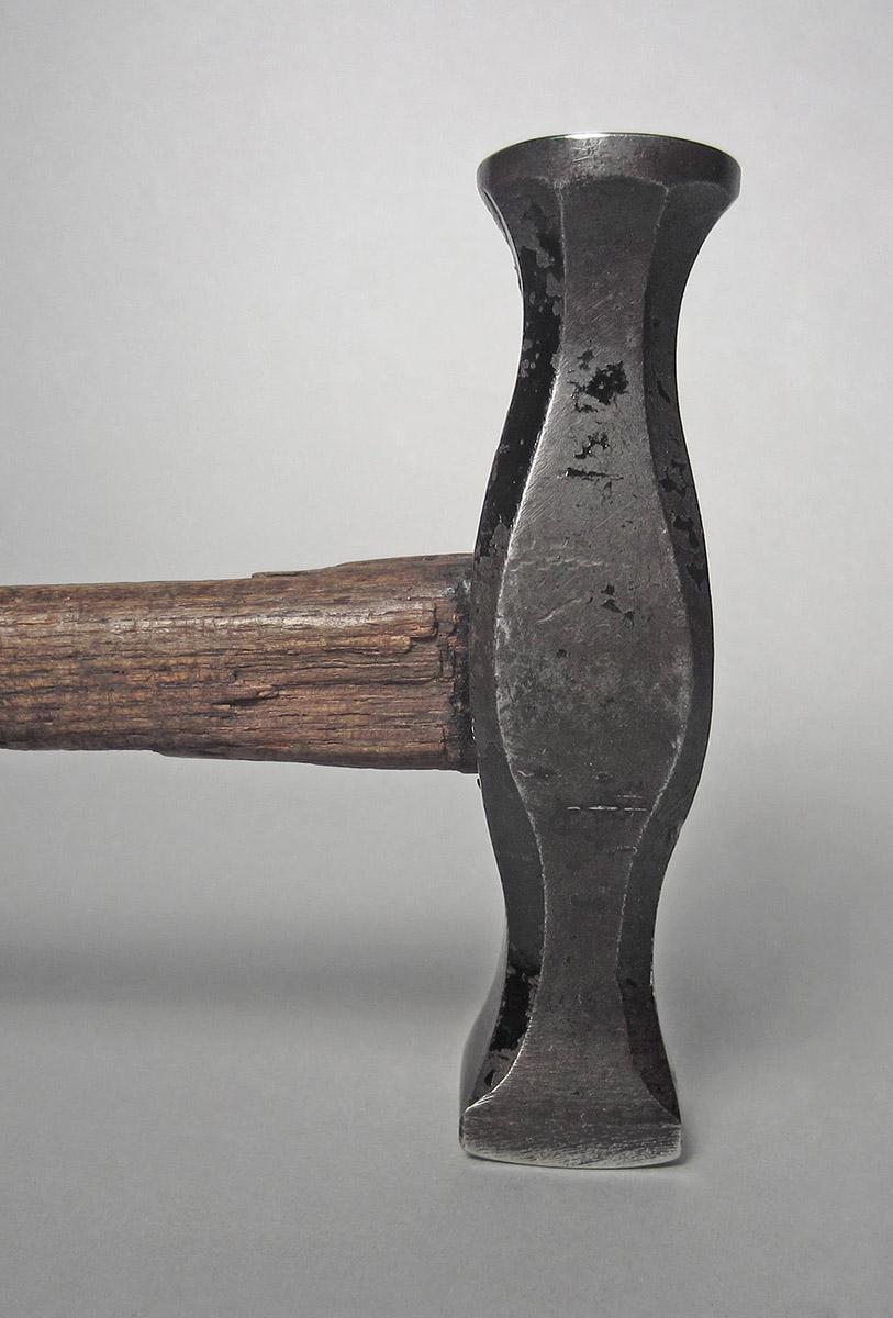 1986.0050.813.001.038 , Hammer, head side 1