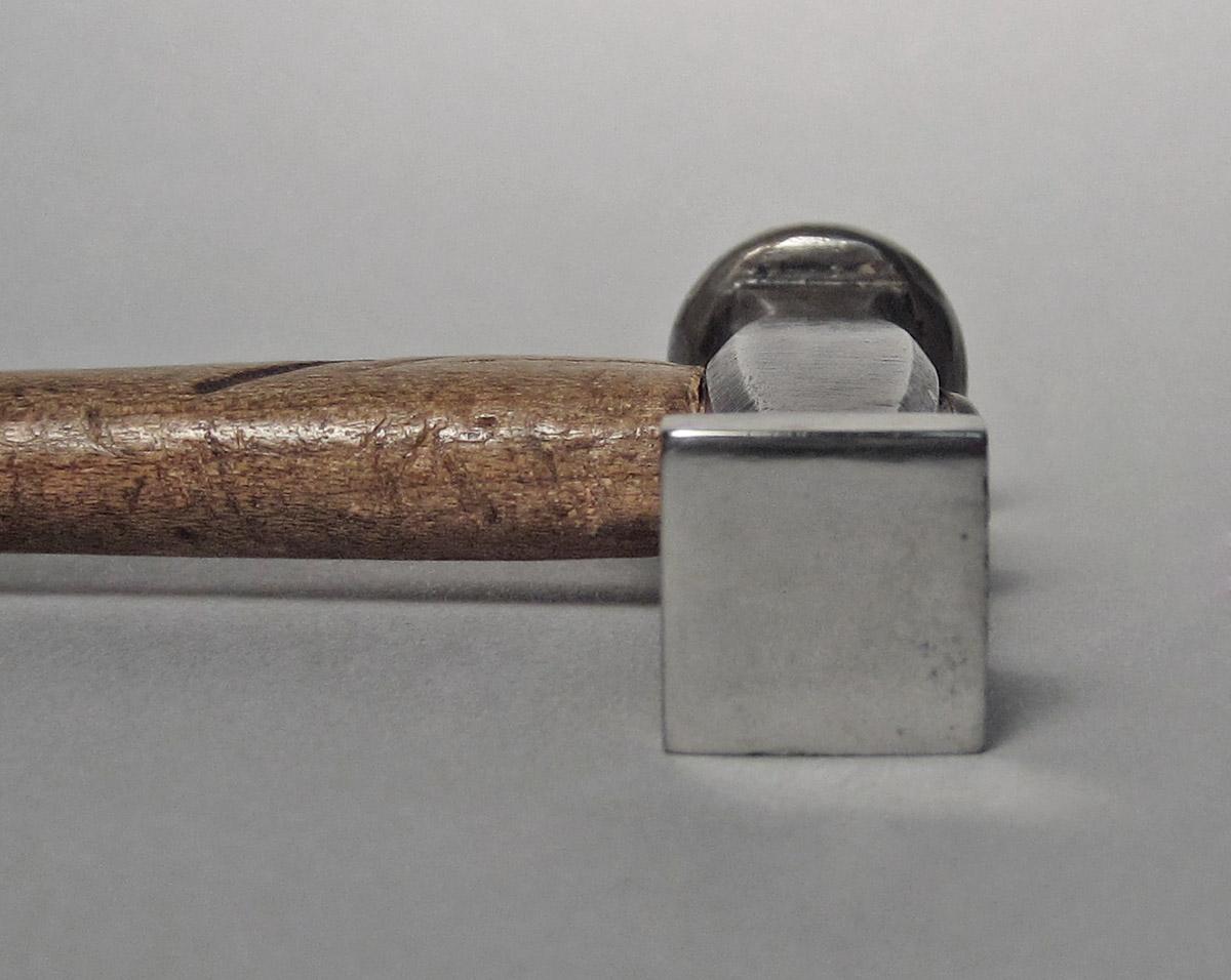 1986.0050.813.001.039 , Hammer, head side 1