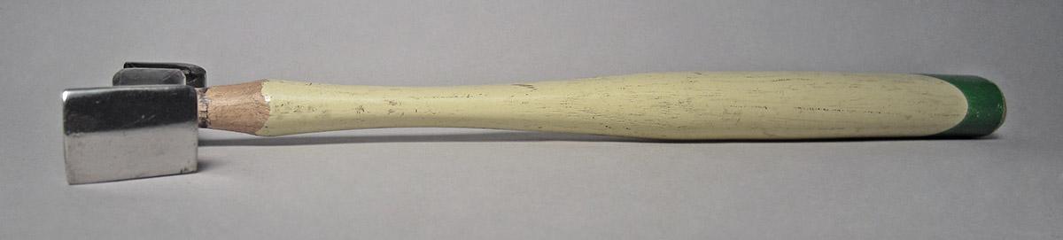 1986.0050.813.001.043, Hammer, side 3